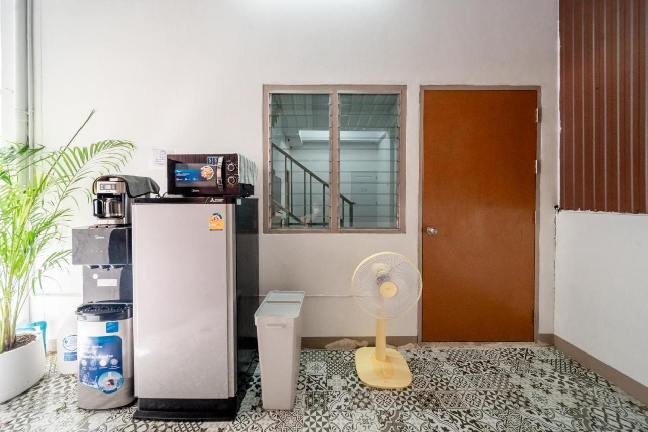 Socialer Coliving & Coworking Space Chiang Mai Exterior foto