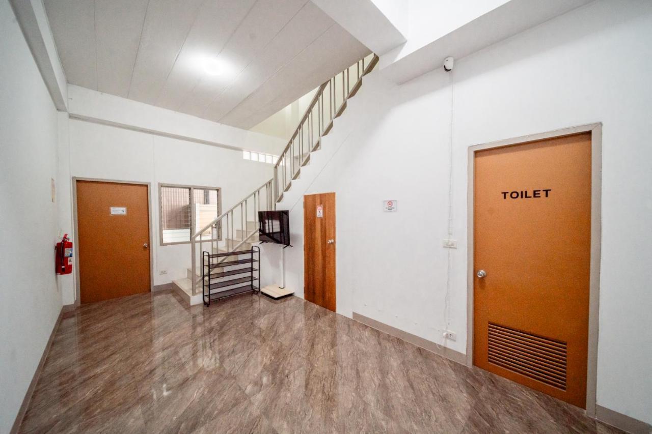 Socialer Coliving & Coworking Space Chiang Mai Exterior foto